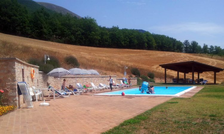 Piscina agriturismo Umbria